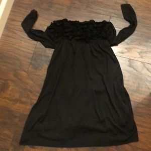 Black ruffled tube top